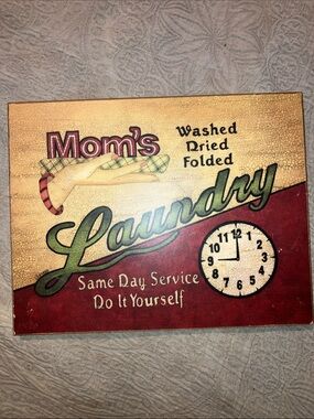 Vintage-Style 'Mom's Laundry' Wall Art Sign in Red, Green and Cream